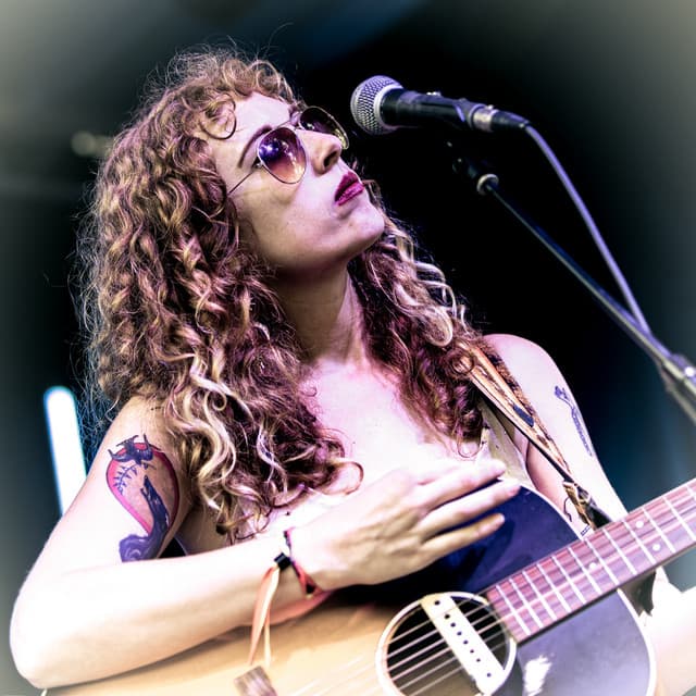 Mackenzie Roark artist profile image