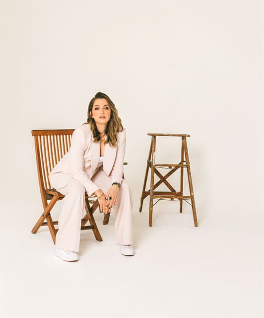 Nicole Serrano artist profile image