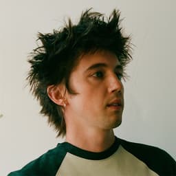 Troye Sivan's artist profile image
