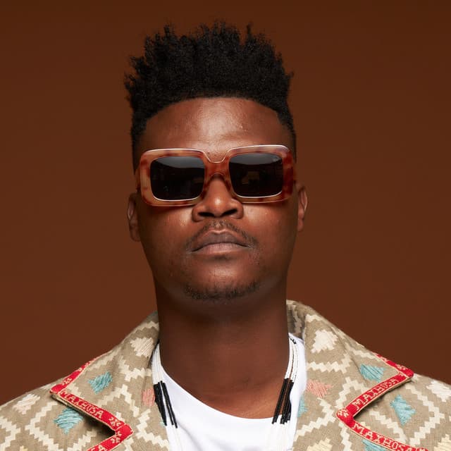 Mlindo The Vocalist artist profile image
