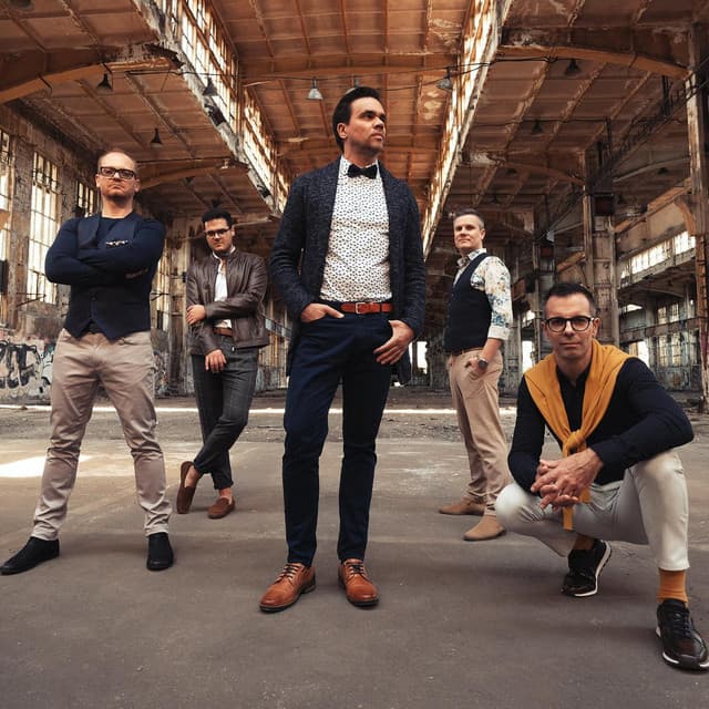 Fool Moon artist profile image