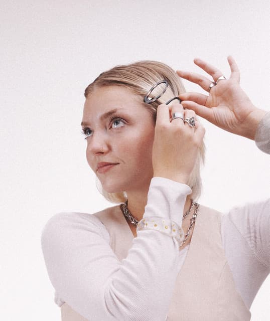 buffchick artist profile image