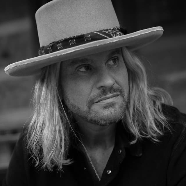 Ira Dean artist profile image
