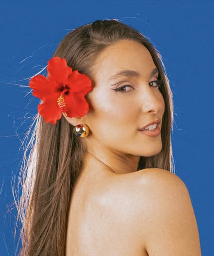 Evangelia artist profile