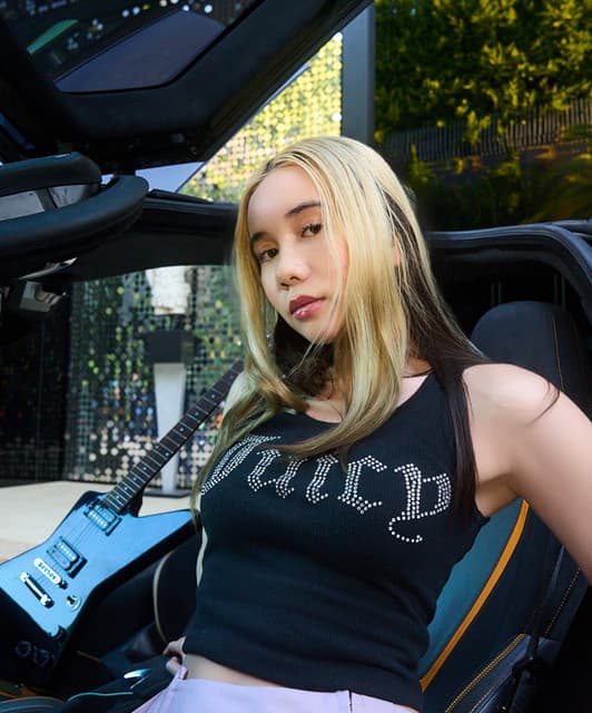 LIL TAY artist profile image
