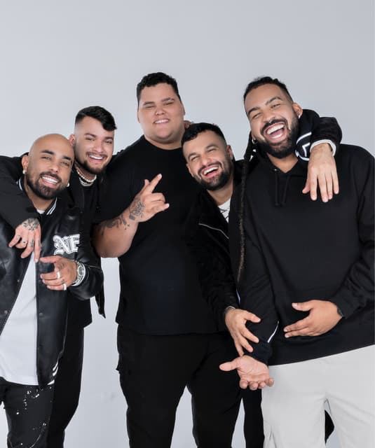 Grupo Menos É Mais artist profile image