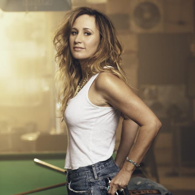 Jessi Alexander artist profile image