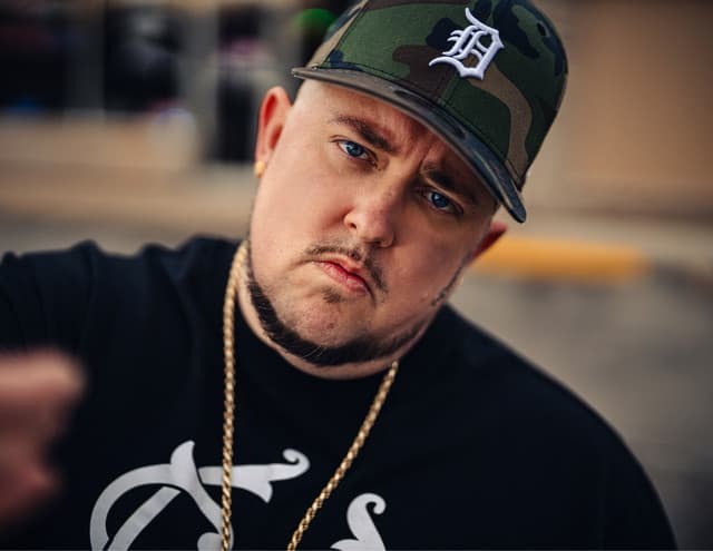 Astray artist profile image