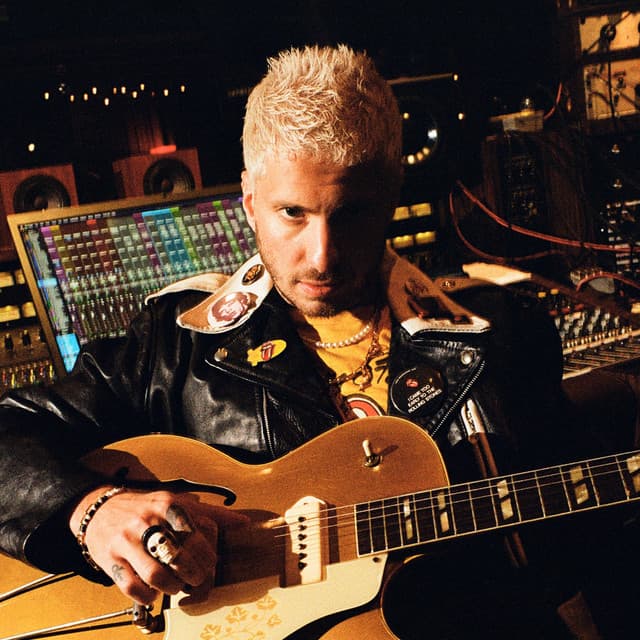 Andrew Watt artist profile