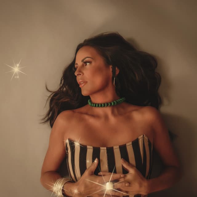 Sara Evans artist profile