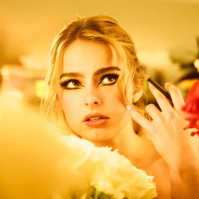 Addison Rae's artist profile image