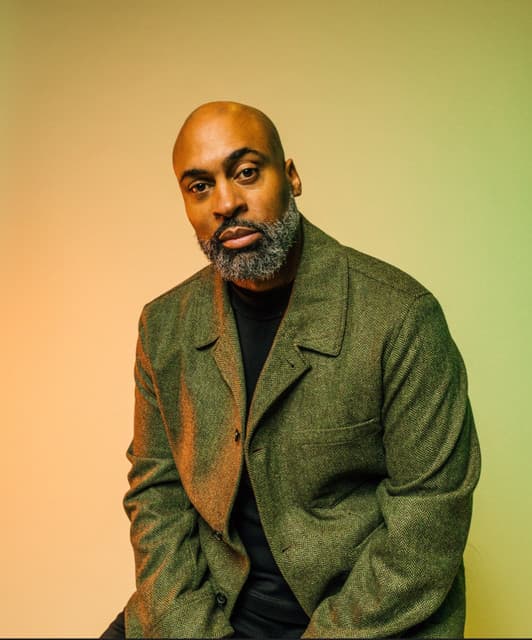 Phil Thompson artist profile image