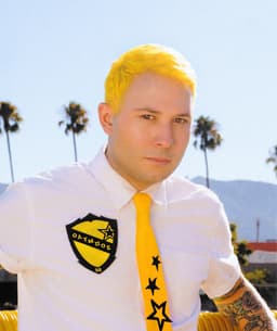 Bentley Robles's artist profile image