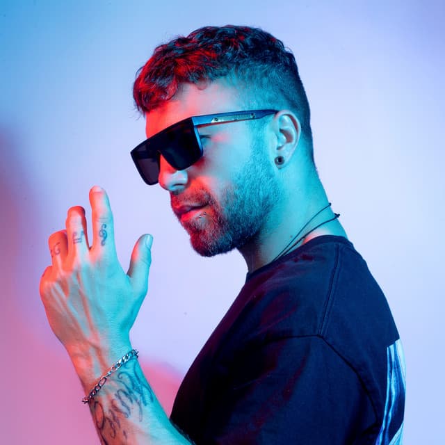 Querox artist profile image