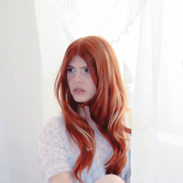 Catie Turner artist profile image