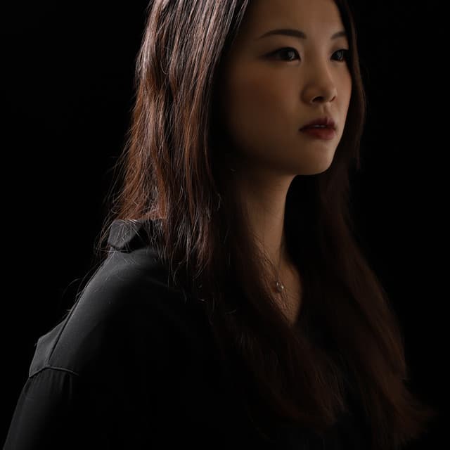 Chloe C artist profile image