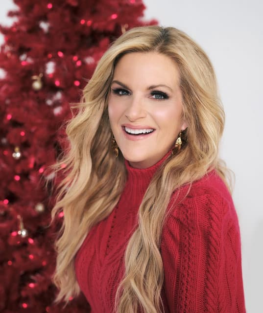 Trisha Yearwood artist profile image
