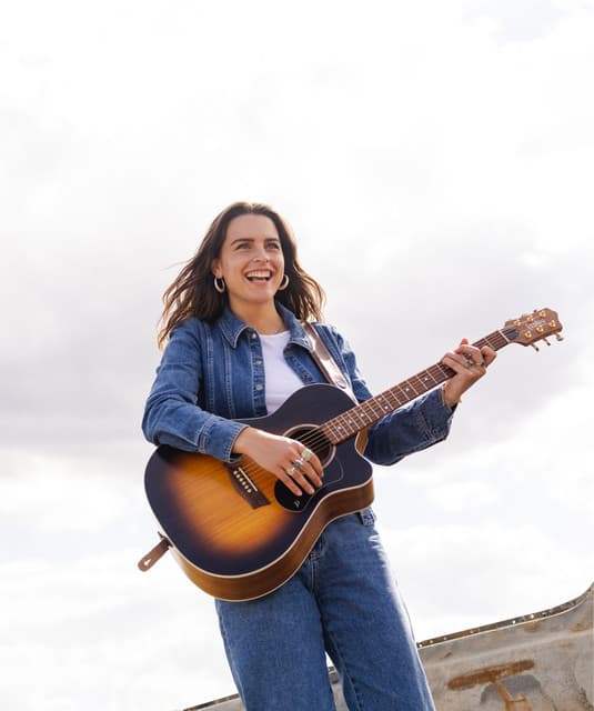 Steph Strings's artist profile image