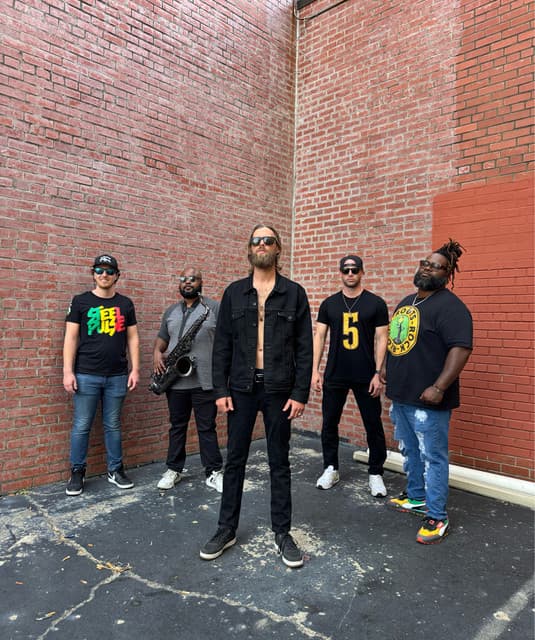 Signal Fire's artist profile image