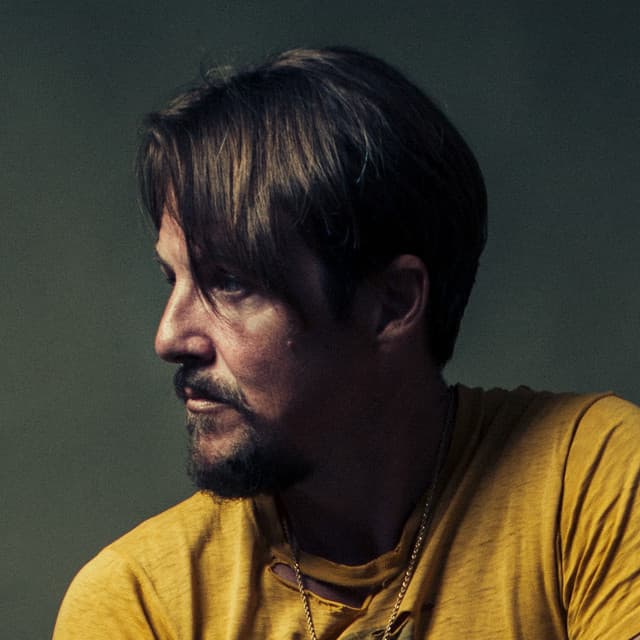 Charlie Mars artist profile image