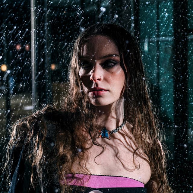 Holly Humberstone's artist profile image