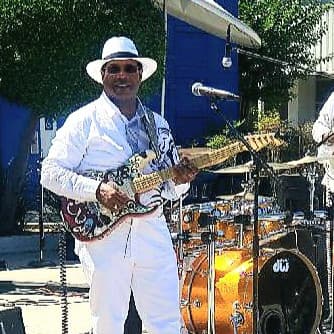 Vernon Neilly artist profile image
