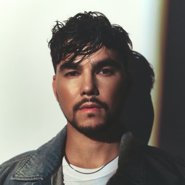 Tyler Shaw artist profile image