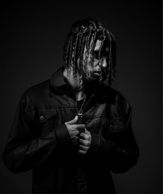 Luclover artist profile image