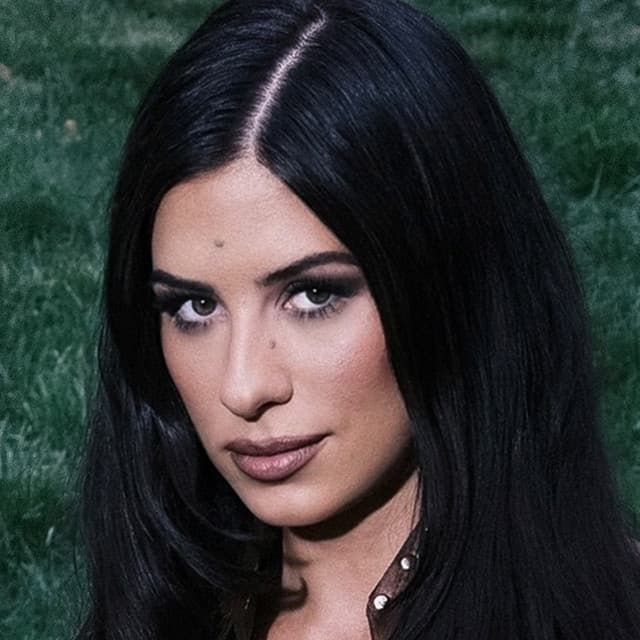 Kassi Ashton artist profile image
