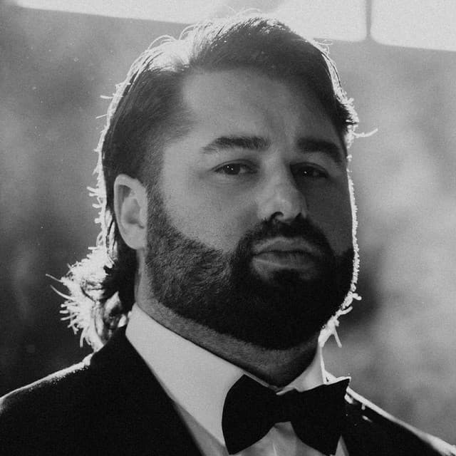 Koe Wetzel artist profile