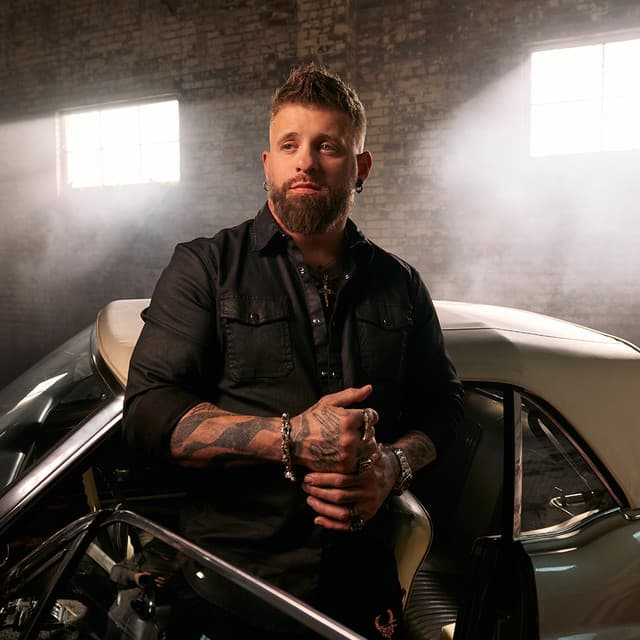 Brantley Gilbert artist profile