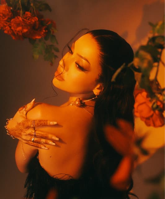 AYLIVA artist profile image