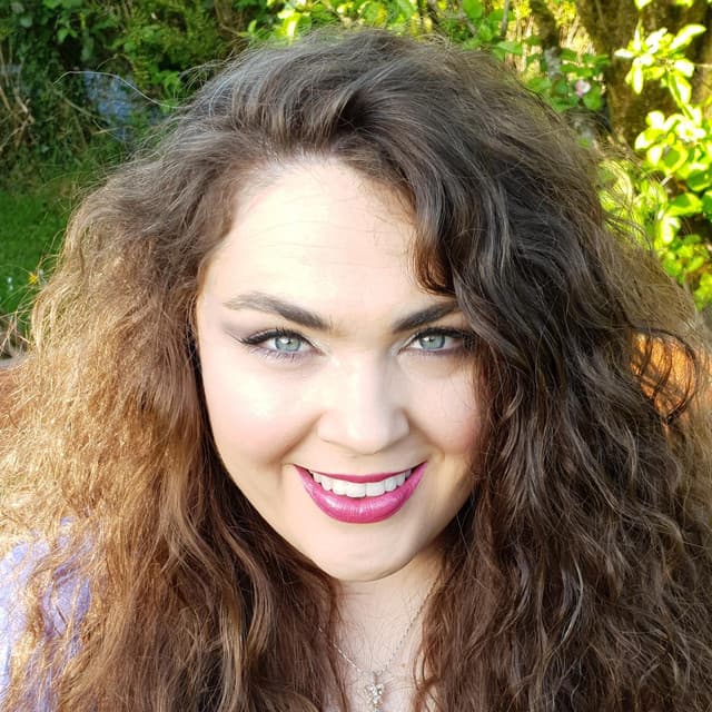 Annmarie O'Riordan artist profile image