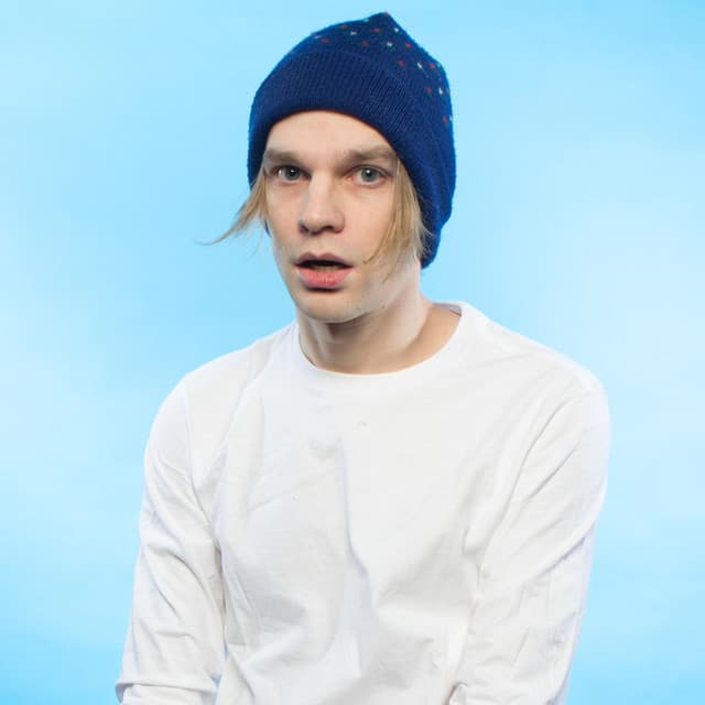 Sterling Fox profile