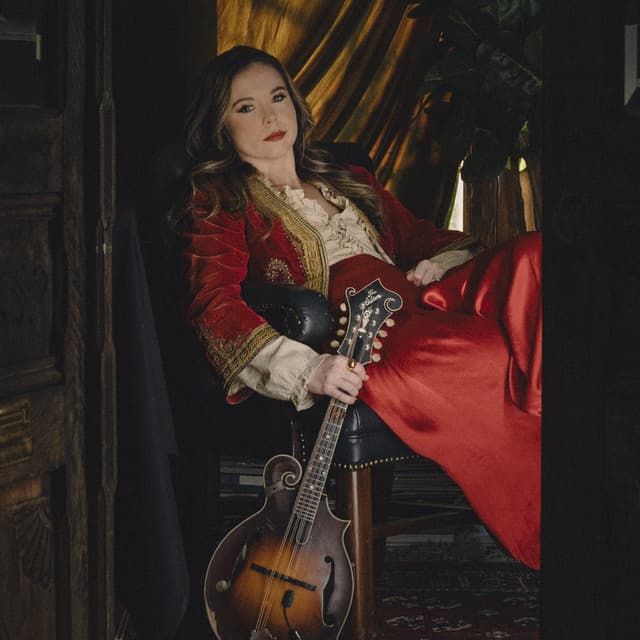 Sierra Hull artist profile