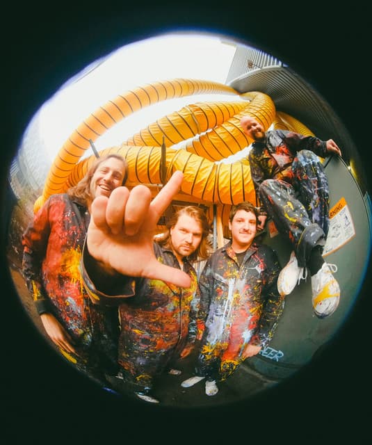 Born Without Bones artist profile image