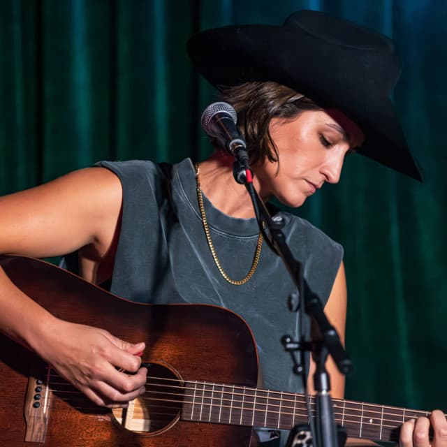 Angie K artist profile image