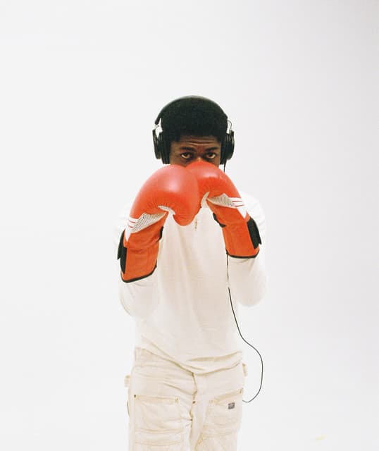 FRIDAY*'s artist profile image