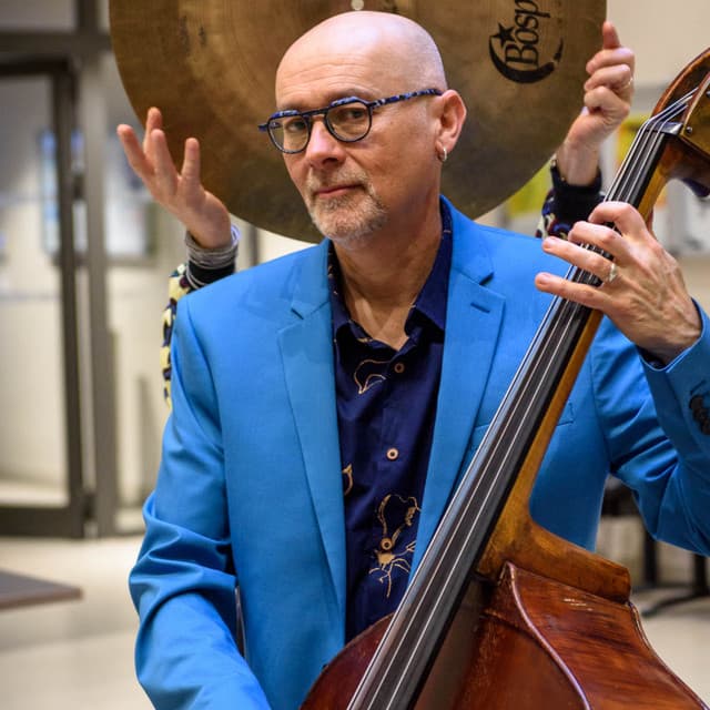 Gary Brunton artist profile image