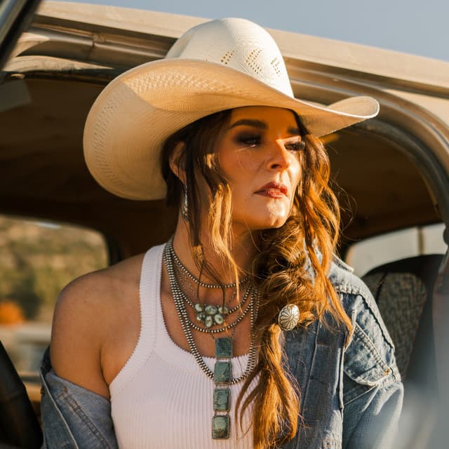 Jenna Paulette's artist profile image