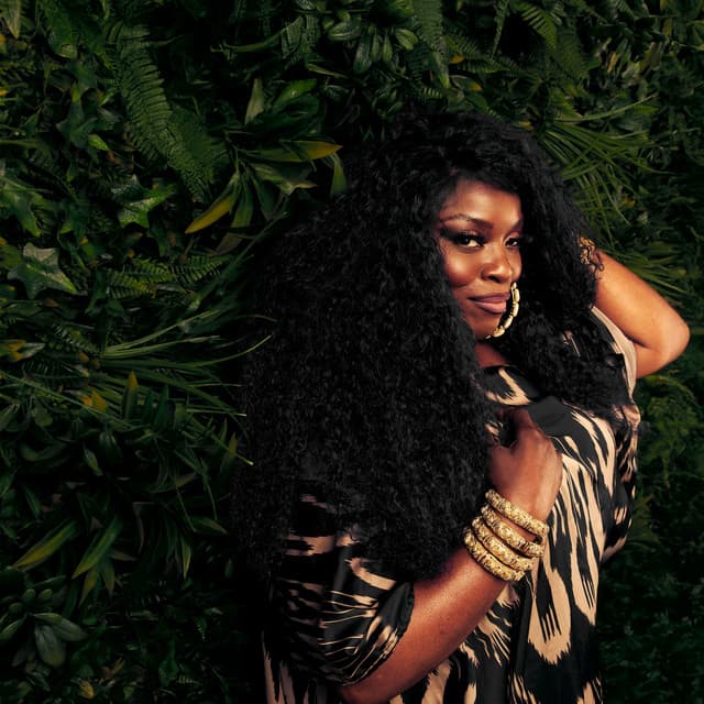 Yola's artist profile image