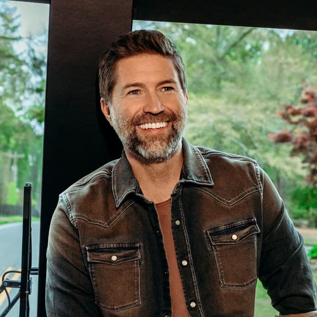 Josh Turner's artist profile image