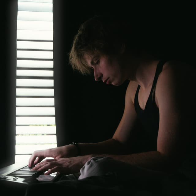 Ethan Jewell artist profile image