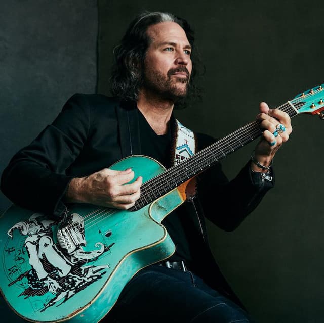 Kip Winger profile