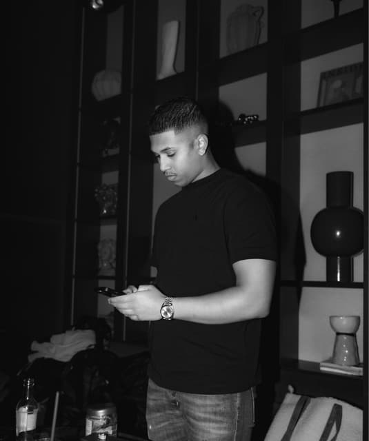 Hekje31 artist profile image