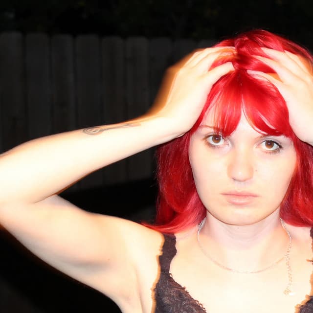 Bee Blackwell artist profile image