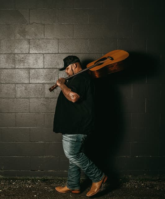 Dalton Dover artist profile