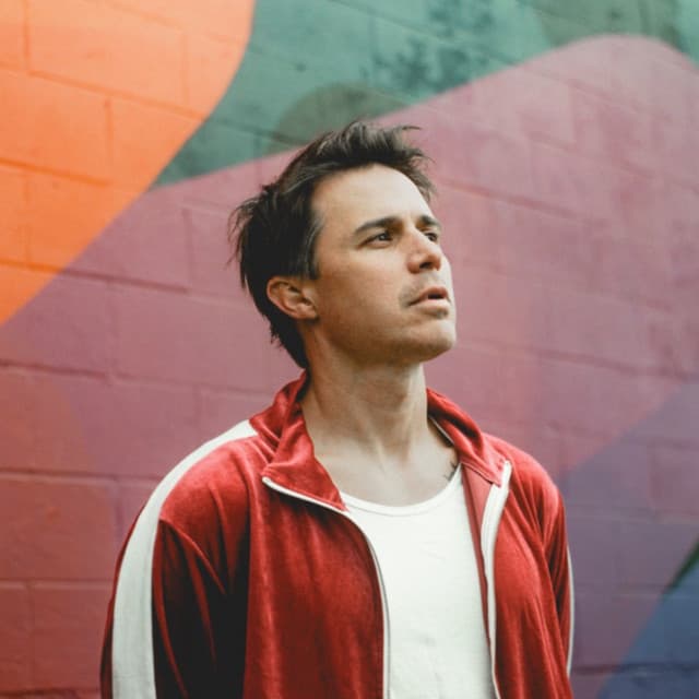 Kris Allen artist profile image