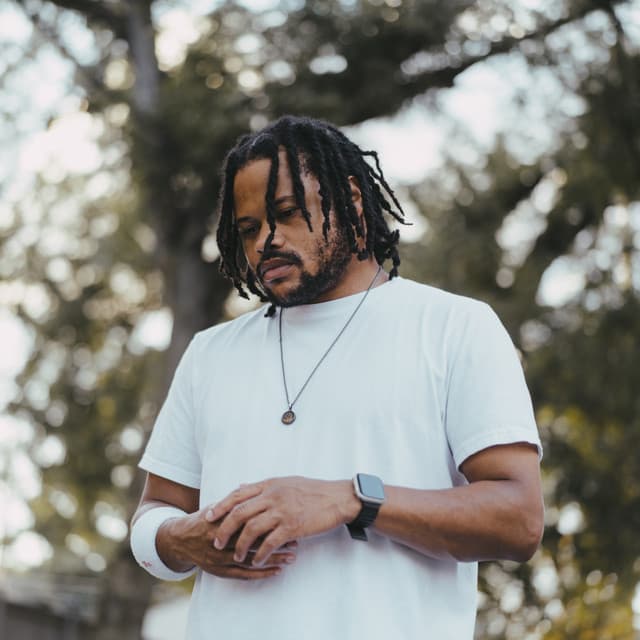 Joey Aich artist profile image