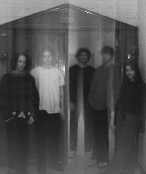 Fleeting Colours artist profile image